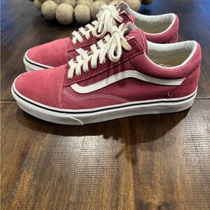 Vans ~Old Skool~Men’s Size 11~Suede and canvas~Like new!